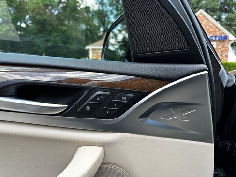 Used 2019 BMW X3 sDrive30i image 15