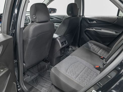 Used 2023 Chevrolet Equinox LT AWD/4WD image 25