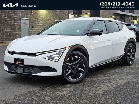 New 2025 Kia EV6 Light w/ Light LR Technology Package image 1