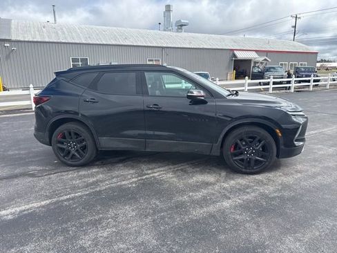 Used 2024 Chevrolet Blazer LT w/ Redline Edition image 2