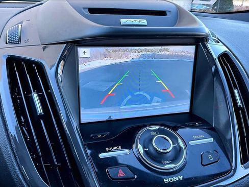 Used 2016 Ford Escape Titanium image 29