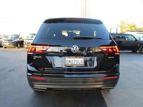 Used 2019 Volkswagen Tiguan S w/ Driver Assistance Package FWD image 4