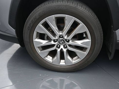 Used 2023 Toyota RAV4 XLE Premium AWD/4WD image 12