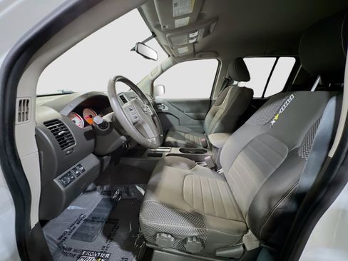 Used 2019 Nissan Frontier PRO-4X AWD/4WD image 15