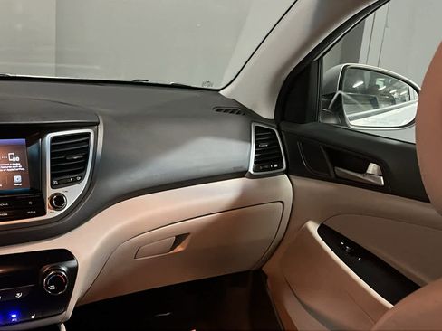 Used 2018 Hyundai Tucson SEL AWD/4WD image 22