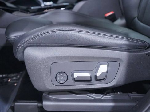Used 2024 BMW X3 sDrive30i w/ Premium Package RWD image 8