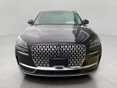 Used 2024 Lincoln Corsair AWD w/ Towing Package image 2