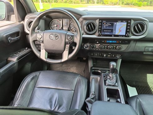Used 2021 Toyota Tacoma TRD Sport w/ TRD Premium Sport Package AWD/4WD image 29