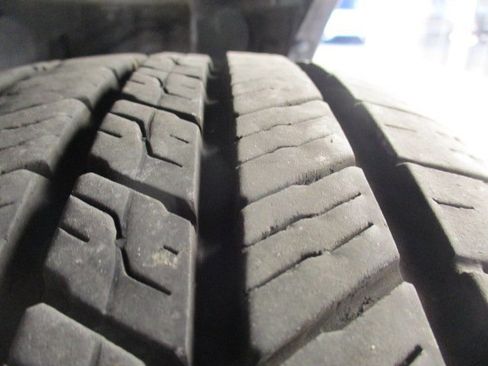 Used 2023 Ford Transit 350 XLT image 19