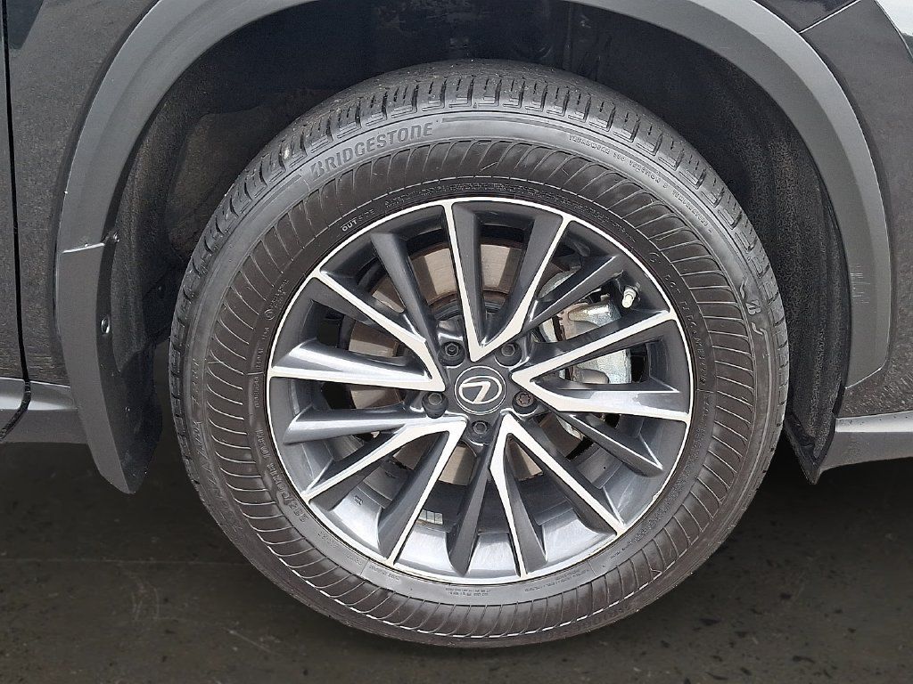 Used 2023 Lexus NX 350 AWD image 9