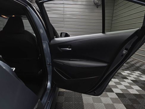 Used 2020 Toyota Corolla SE FWD image 31