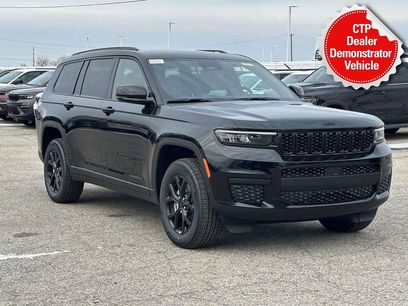New 2025 Jeep Grand Cherokee L Limited w/ Black Appearance Package