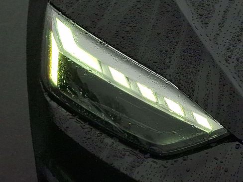 Used 2021 Audi A5 2.0T Premium Plus w/ Premium Plus image 9