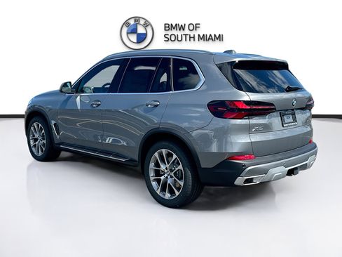 New 2026 BMW X5 sDrive40i w/ Premium Package image 4