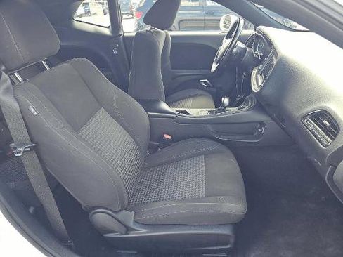 Used 2023 Dodge Challenger SXT RWD image 13