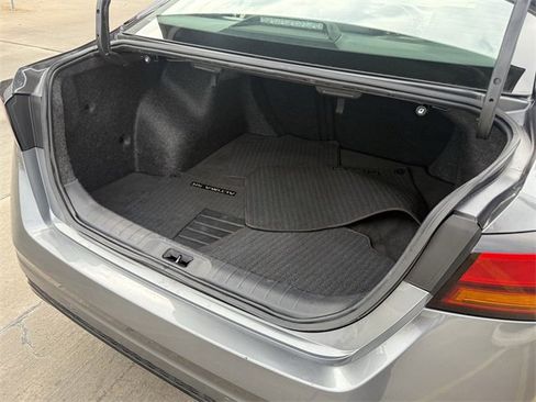 Used 2024 Nissan Altima 2.5 SR image 26