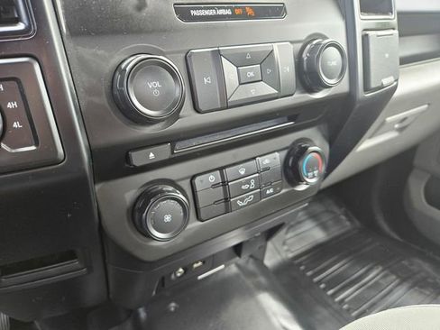 Used 2015 Ford F150 XL w/ Equipment Group 101A Mid image 19