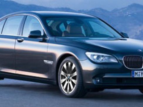 Used 2009 BMW 750Li image 1