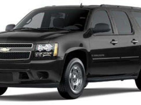 Used 2014 Chevrolet Suburban LTZ image 1