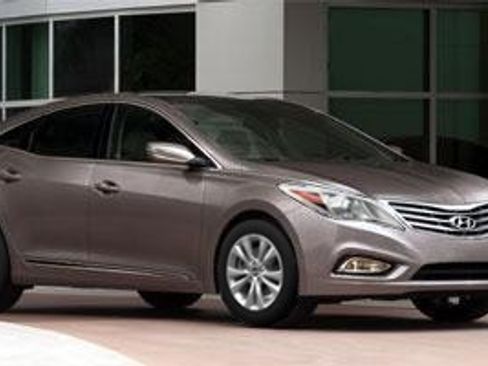 Used 2013 Hyundai Azera w/ Technology Pkg image 1