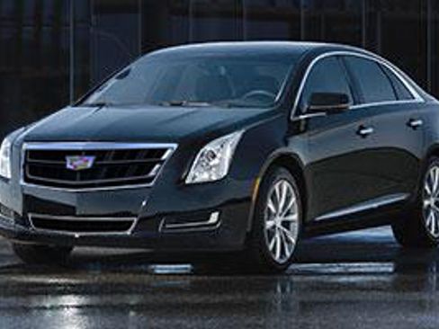 Used 2016 Cadillac XTS Luxury image 1