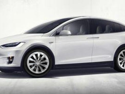 Used 2018 Tesla Model X 100D image 1