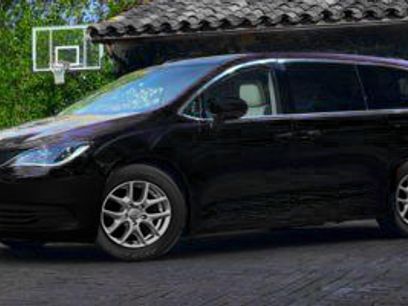 Used 2018 Chrysler Pacifica Touring-L