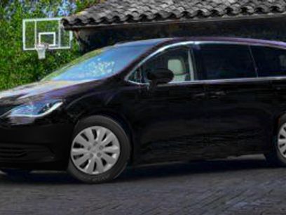 Used 2018 Chrysler Pacifica L