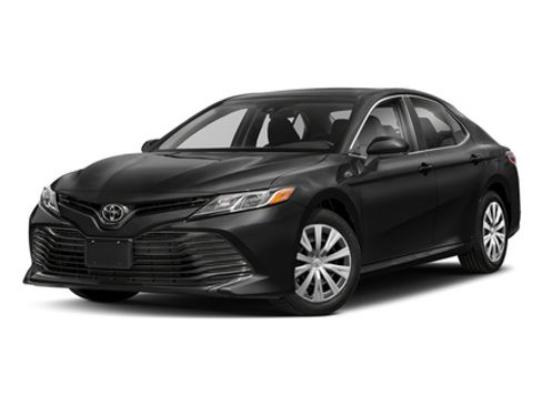 Used 2019 Toyota Camry L image 1