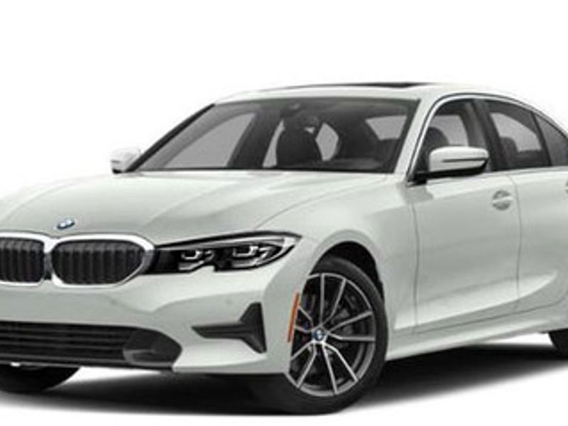 Certified 2022 BMW 330i xDrive Sedan w/ Convenience Package image 1