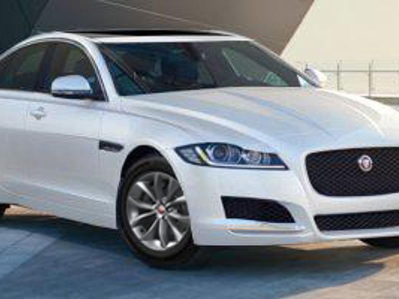 Certified 2020 Jaguar XF Prestige image 1