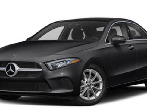 Certified 2022 Mercedes-Benz A 220 4MATIC image 1