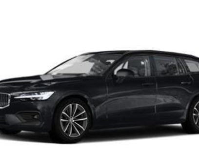 Used 2021 Volvo V60 T5 Momentum w/ Climate Package