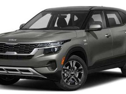 New 2023 Kia Seltos S