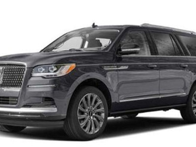 Certified 2024 Lincoln Navigator Reserve image 1