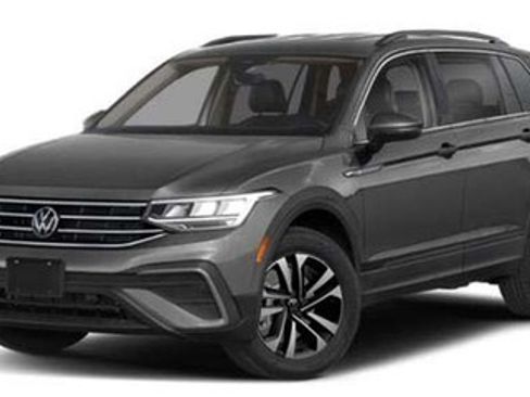 Certified 2024 Volkswagen Tiguan SE R-Line image 1