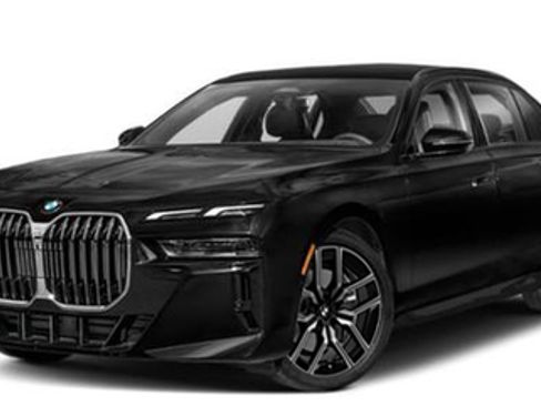 New 2025 BMW 760i xDrive w/ Executive Package image 1