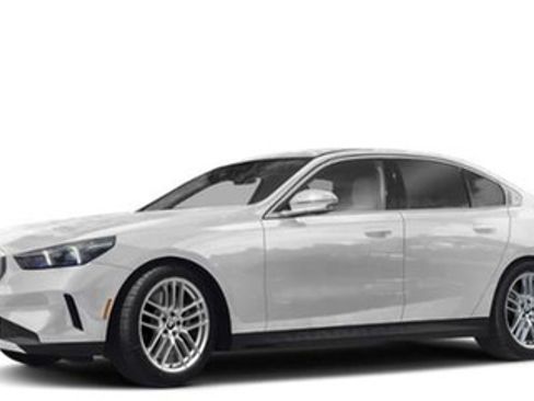 Certified 2024 BMW 540i xDrive w/ Premium Package image 1