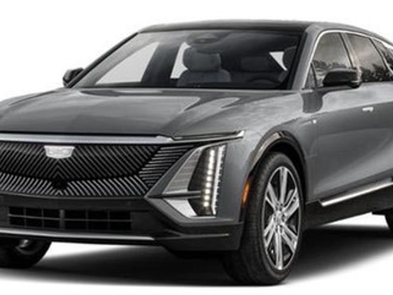 Certified 2024 Cadillac Lyriq Sport image 1