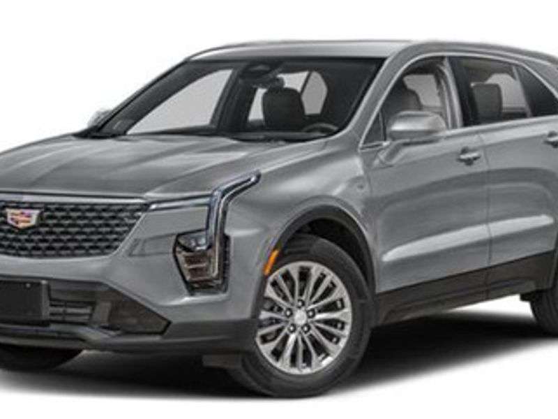 Certified 2024 Cadillac XT4 Luxury w/ Cold Weather Package image 1