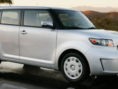 Used 2008 Scion xB Base image 1