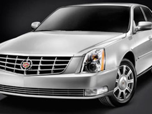 Used 2011 Cadillac DTS image 1