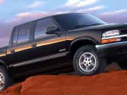 Used 2002 Chevrolet S10 Pickup LS w/ LS Preferred Equipment Group