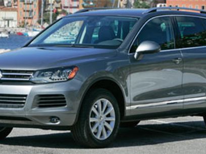Used 2011 Volkswagen Touareg VR6