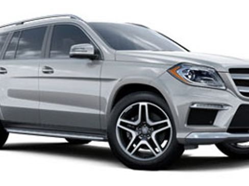 Used 2013 Mercedes-Benz GL 550 4MATIC image 1