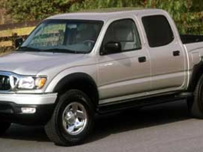 Used 2004 Toyota Tacoma PreRunner image 1