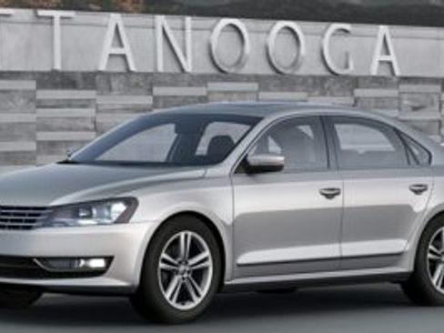 Used 2014 Volkswagen Passat TDI SEL Premium image 1