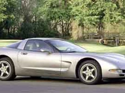 Used 2000 Chevrolet Corvette Coupe w/ Memory Pkg