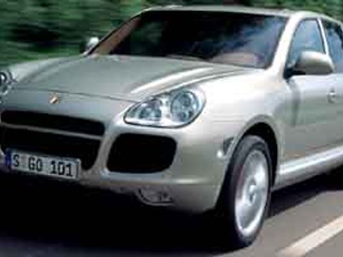 Used 2005 Porsche Cayenne Turbo image 1
