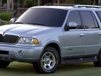 Used 2000 Lincoln Navigator 4WD